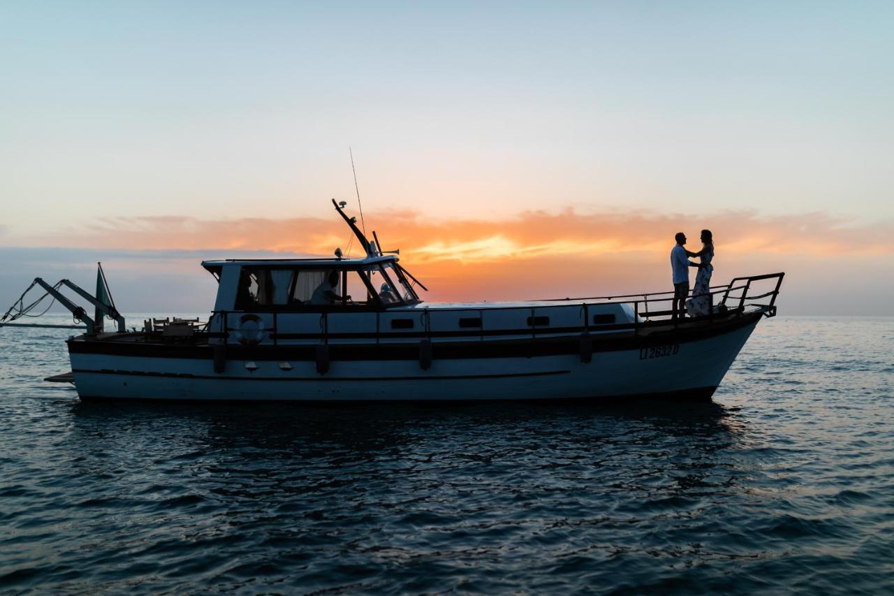Marta Boat B&B Castelsardo Eksteriør bilde