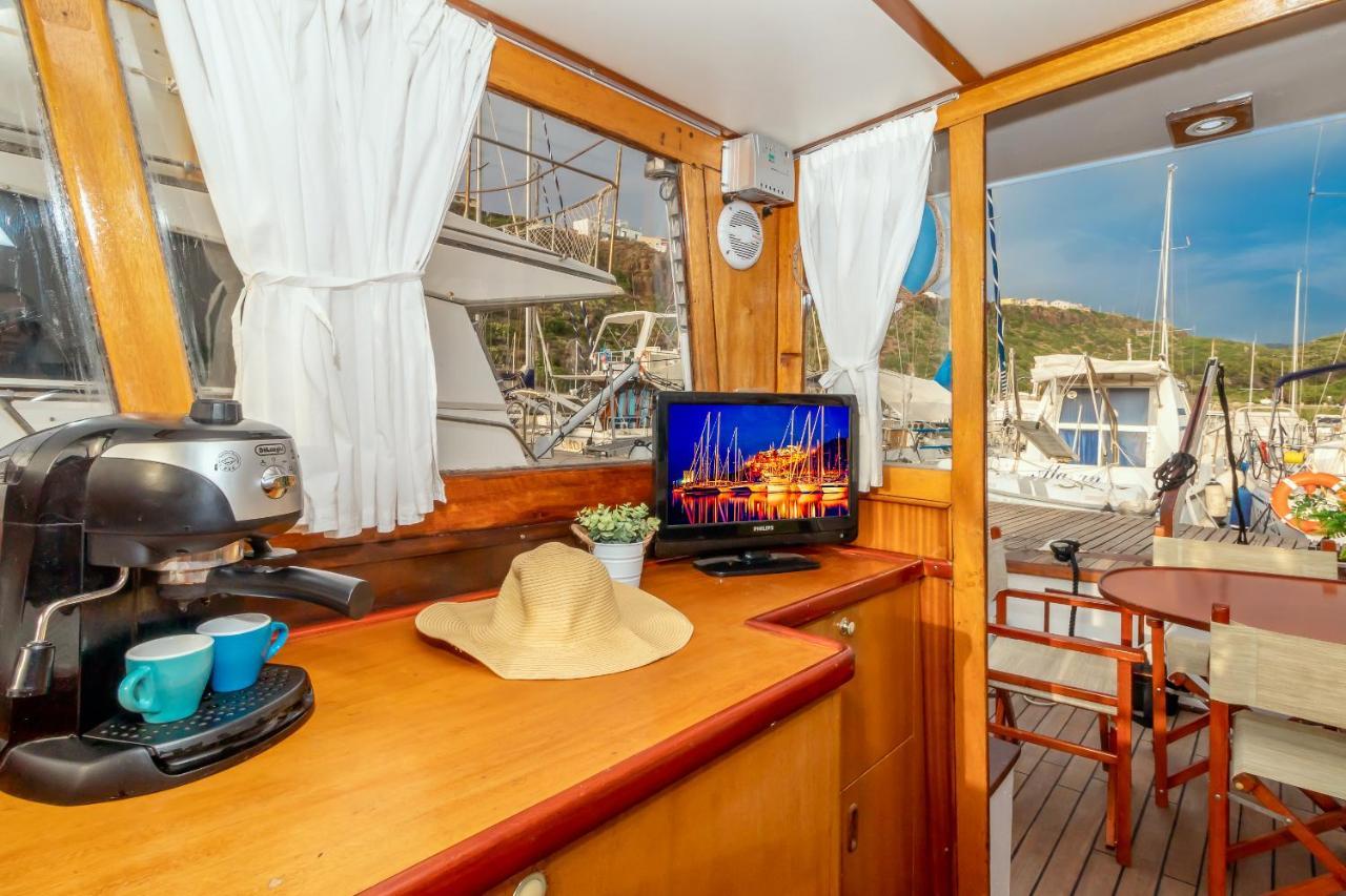 Marta Boat B&B Castelsardo Eksteriør bilde